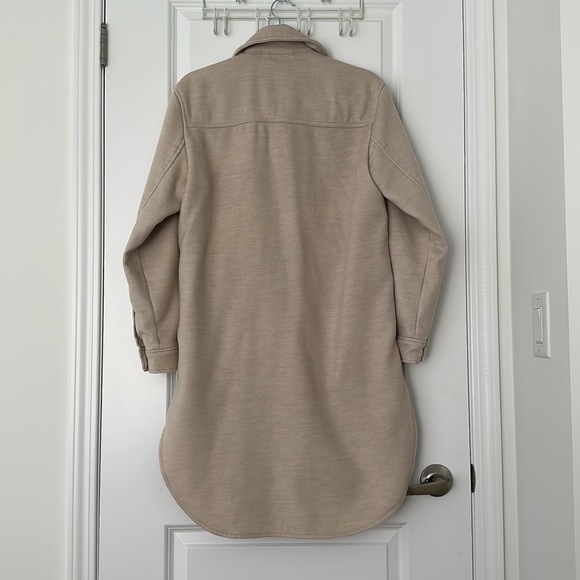 NWOT - Abercrombie & Fitch Long Warm Beige Coat (XS) - Picture 2 of 3